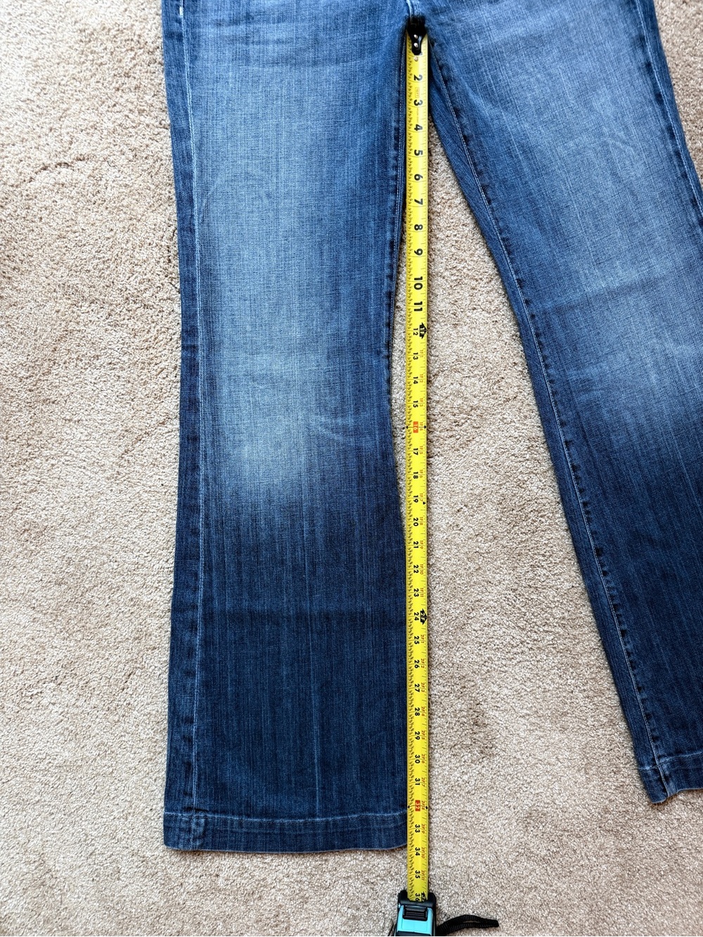 Vintage 7 For All Mankind Dojo Flare Jeans 32 Crystal Embellished Pocket USA Y2K - Picture 11 of 16
